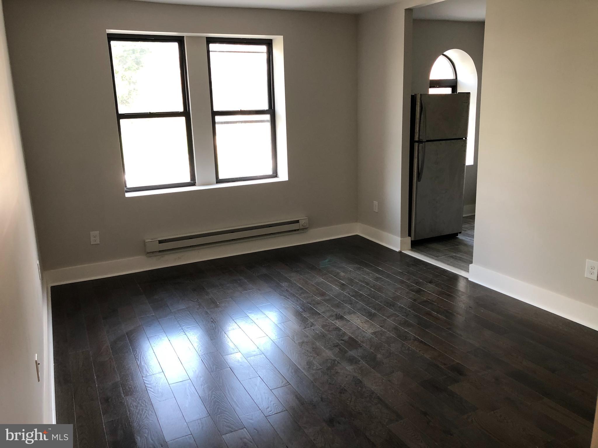 1 Bedroom Apartment
Completely New Renovation Of The Entire Apartment Building
New Floors
New Kitchen
New Bathroom
New Appliances
Elevator in Building
Laundry in Building
Close to Schools, Hospital & Transportation
No Pets Allowed
Location: 5101 N 12th Street, 19141 (Logan)