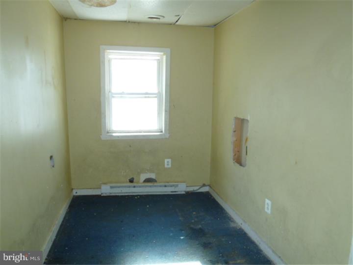 FRANKFORD - Residential