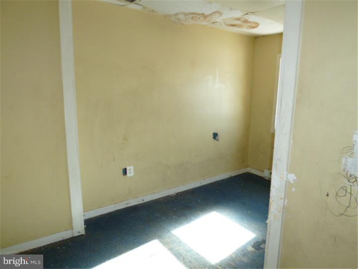 FRANKFORD - Residential