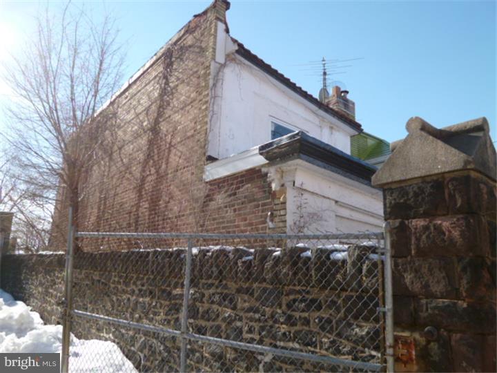 FRANKFORD - Residential