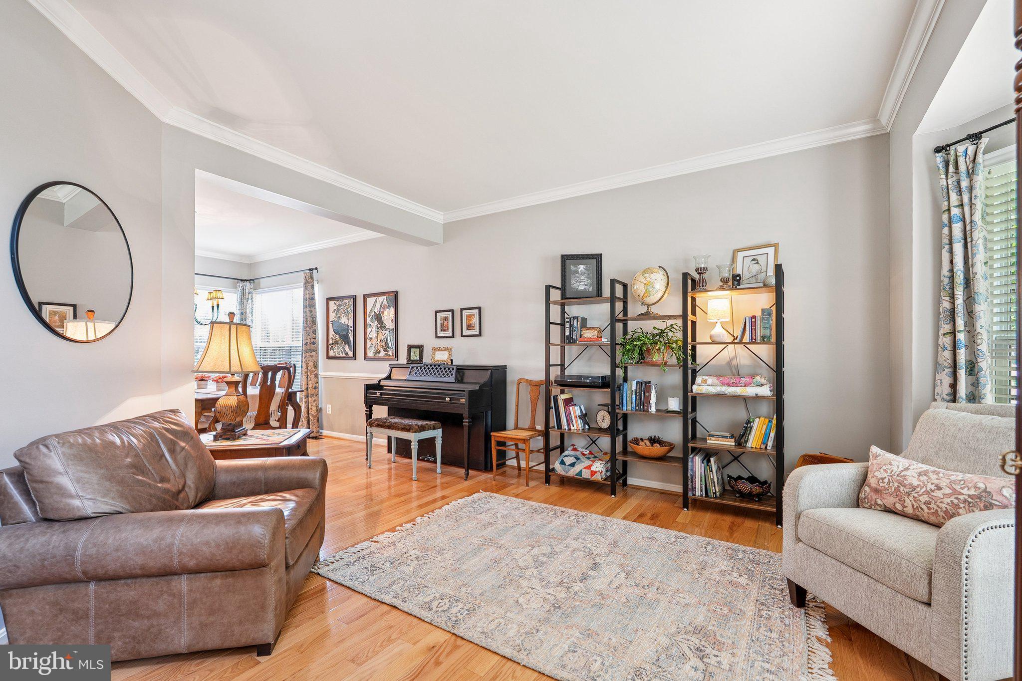 18265 OAK LAKE COURT
