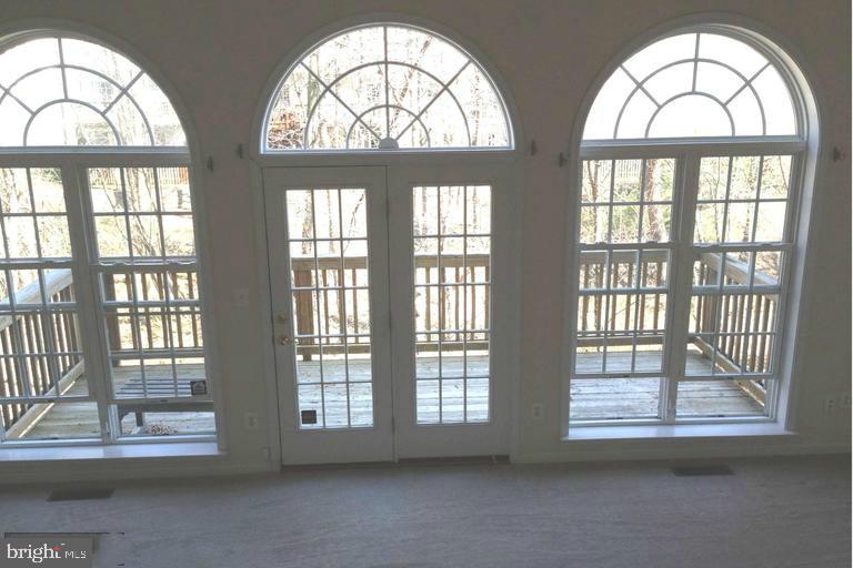 GROVE AT HUNTLEY MEADOWS - Residential Lease