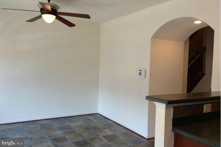 GROVE AT HUNTLEY MEADOWS - Residential Lease