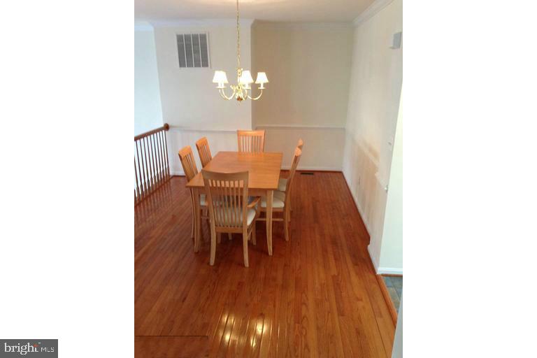 GROVE AT HUNTLEY MEADOWS - Residential Lease