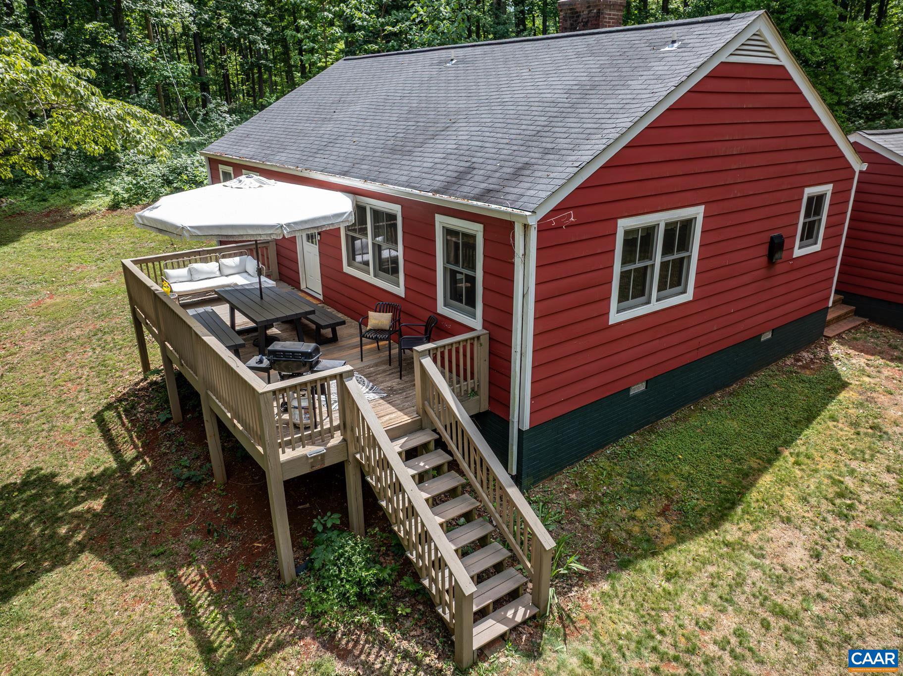 6143 GREEN MOUNTAIN RD