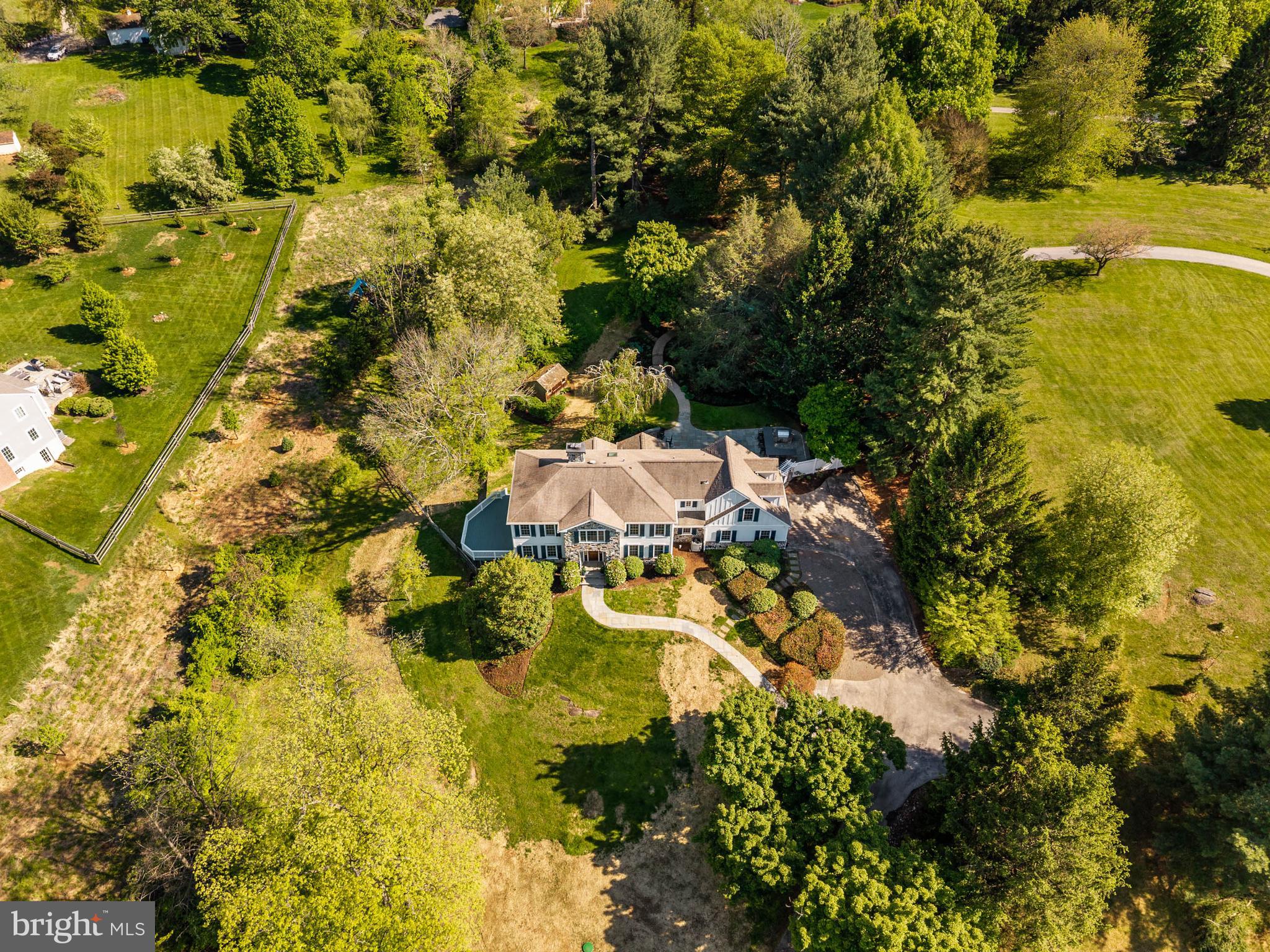 RADNOR HUNT - Residential