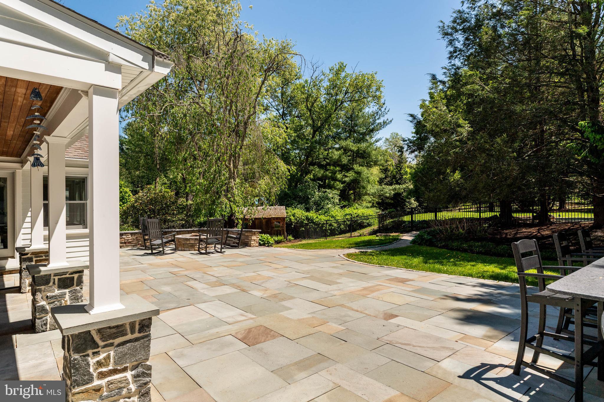 RADNOR HUNT - Residential