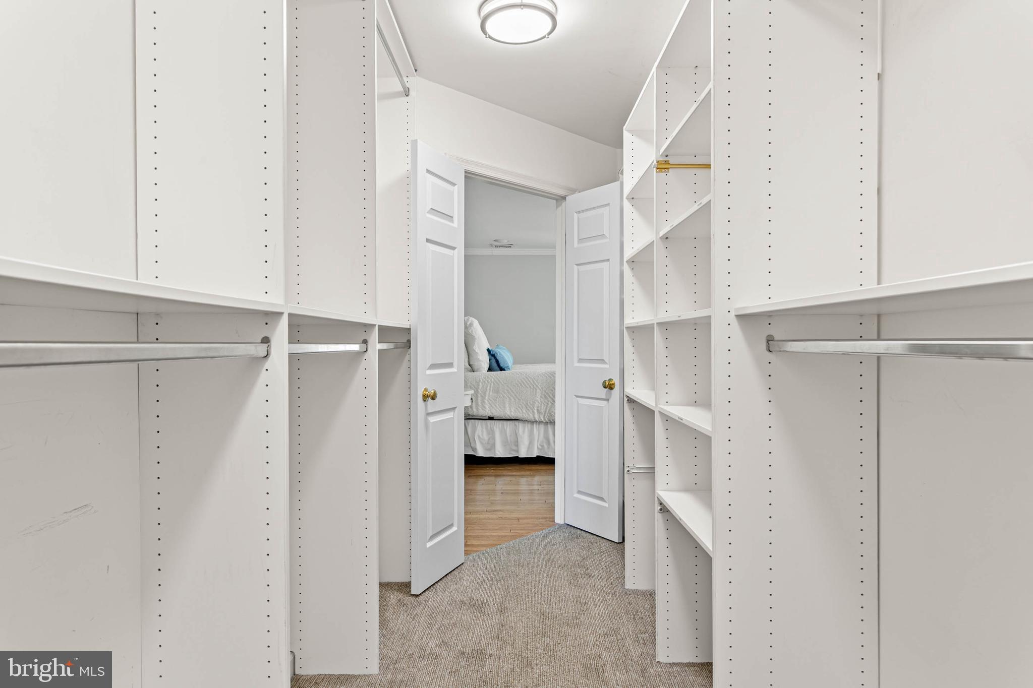 RADNOR HUNT - Residential