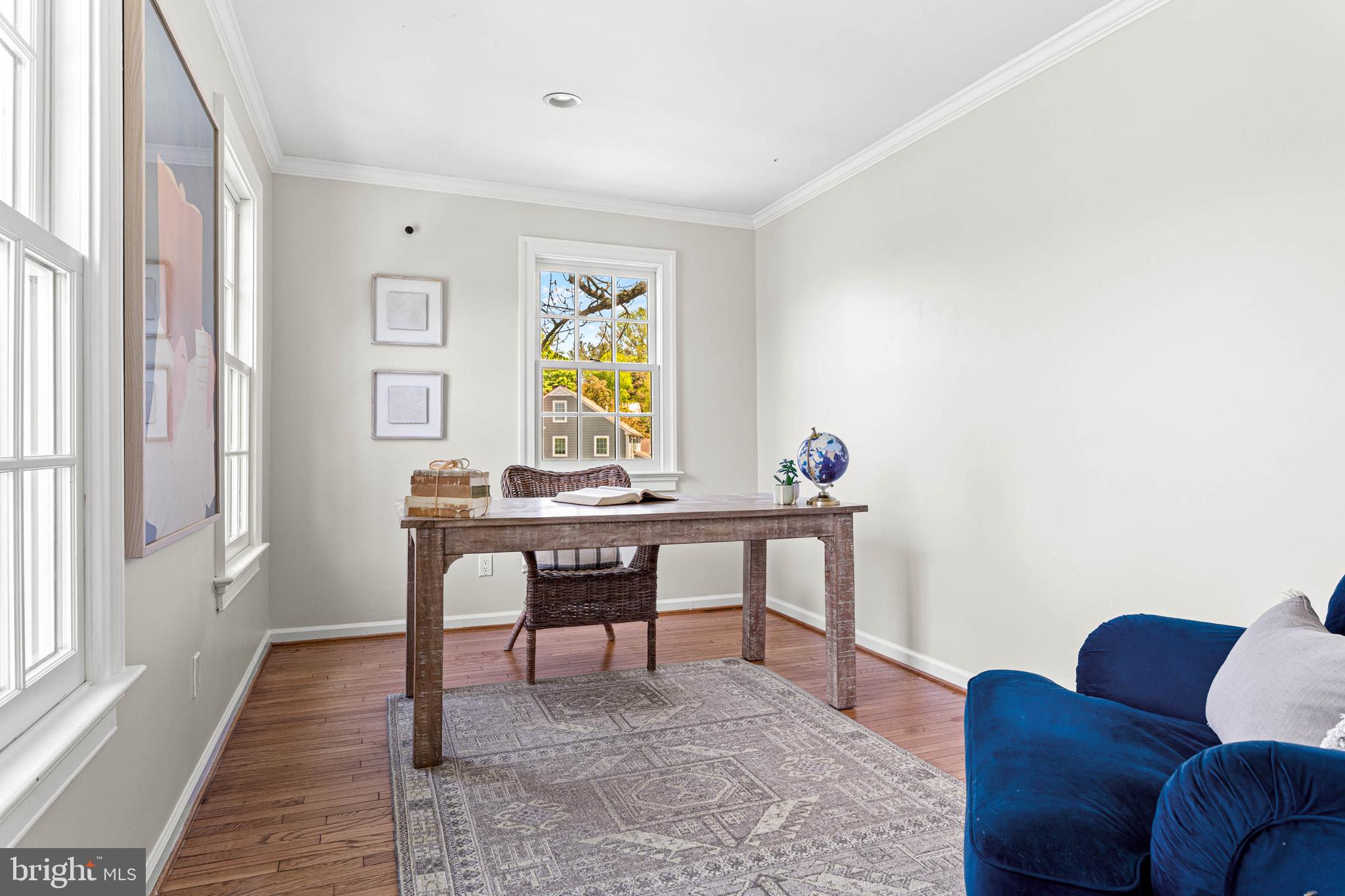 RADNOR HUNT - Residential