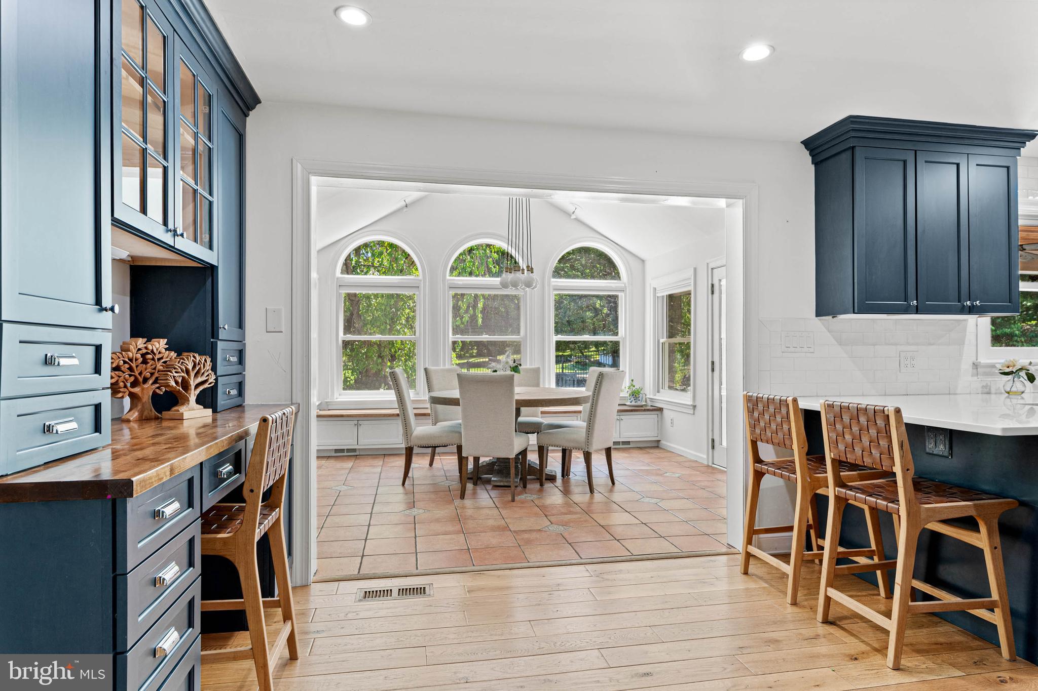 RADNOR HUNT - Residential