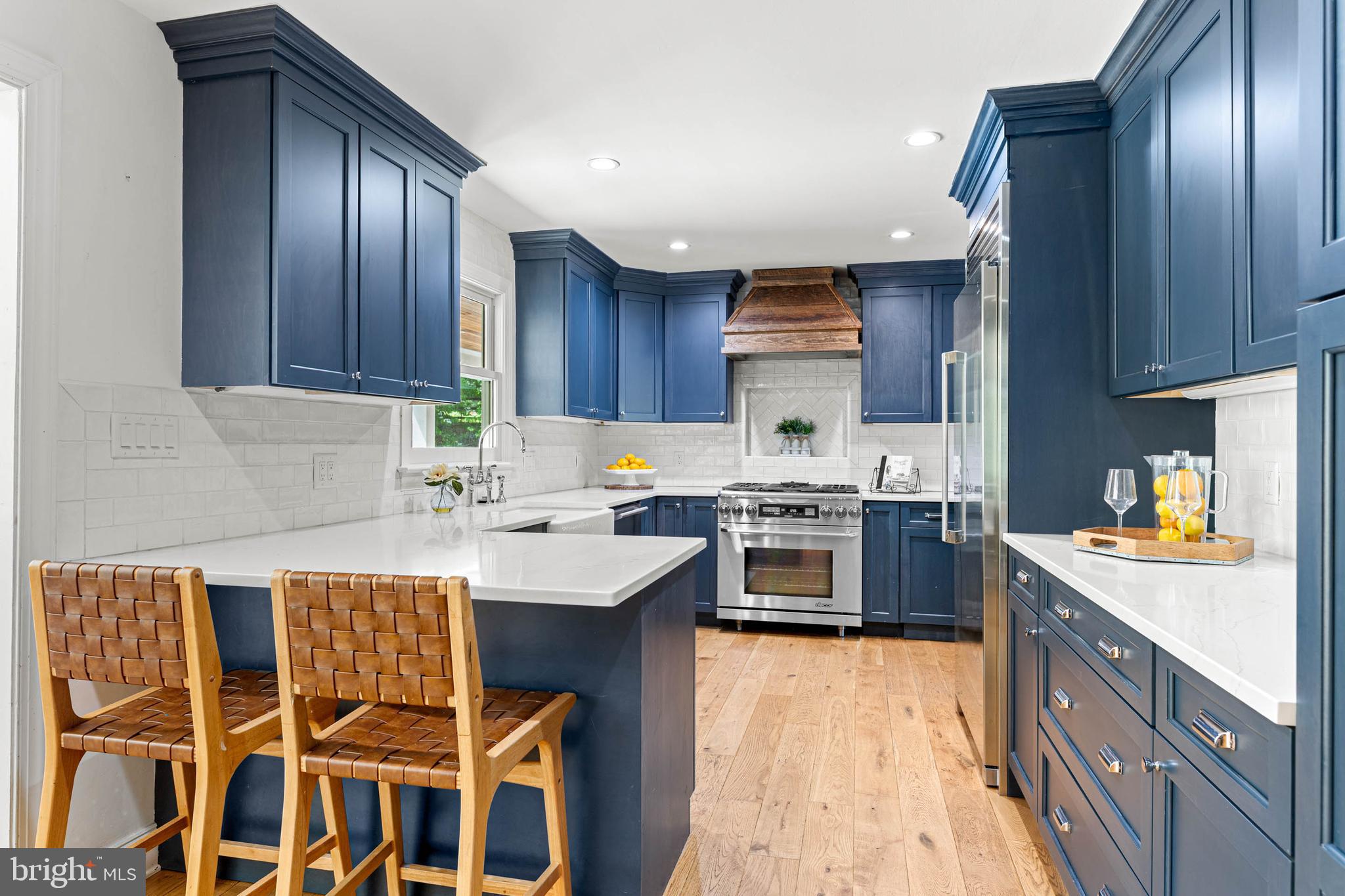RADNOR HUNT - Residential