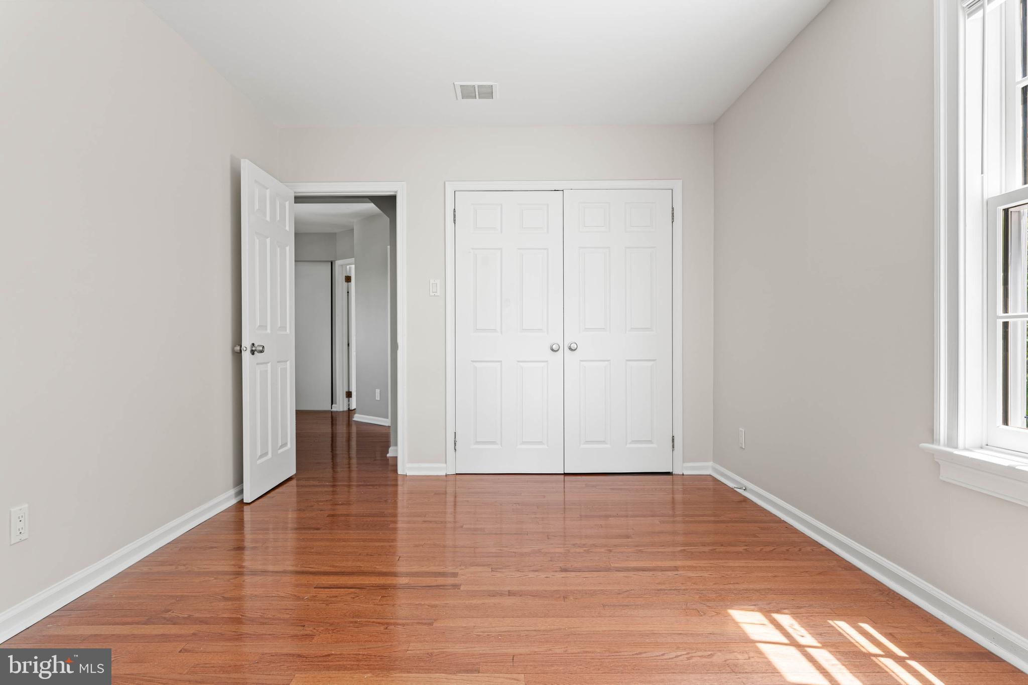 RADNOR HUNT - Residential