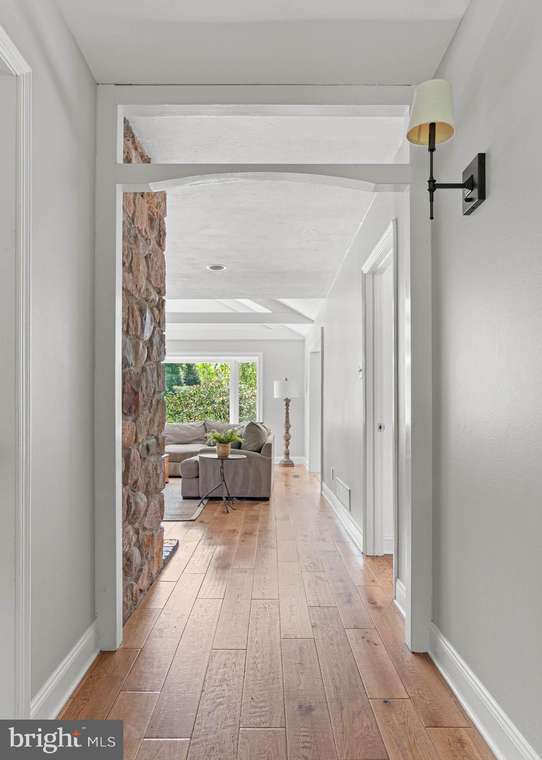 RADNOR HUNT - Residential