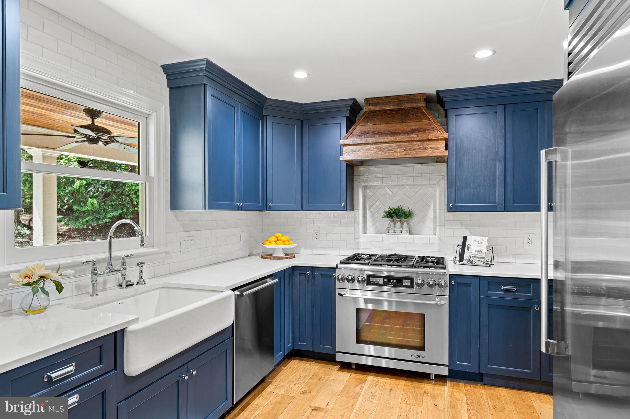 RADNOR HUNT - Residential