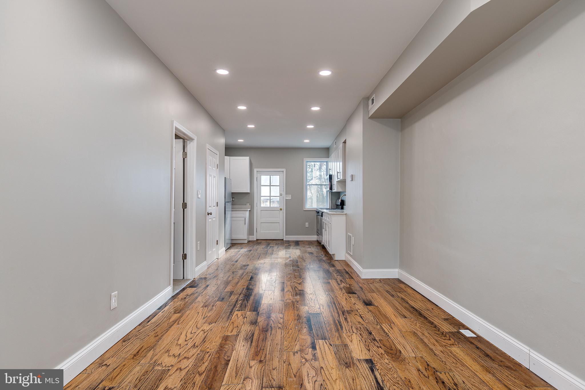 EAST BALTIMORE MIDWAY - Residential