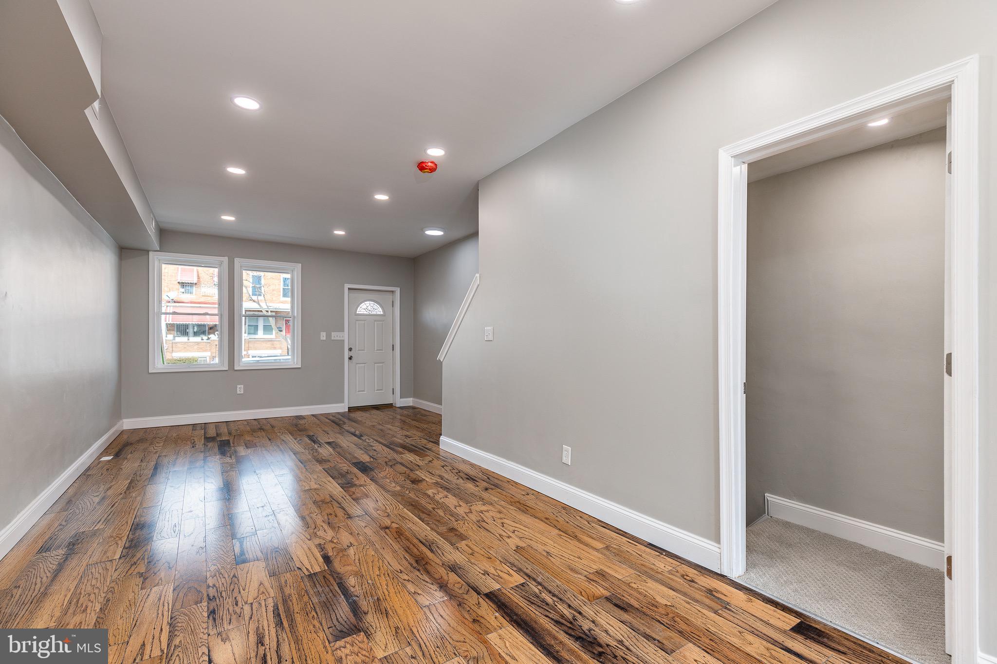 EAST BALTIMORE MIDWAY - Residential