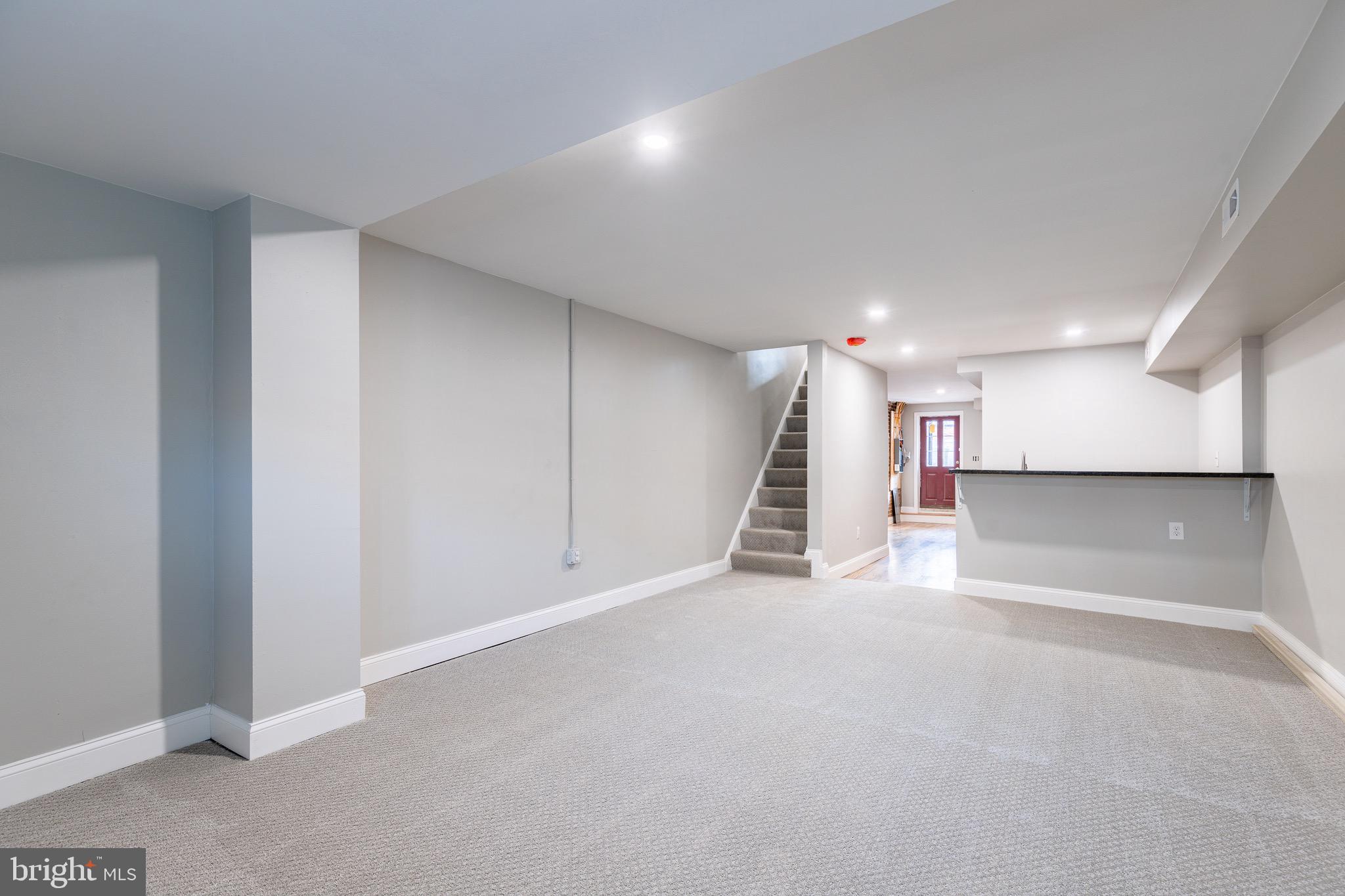 EAST BALTIMORE MIDWAY - Residential