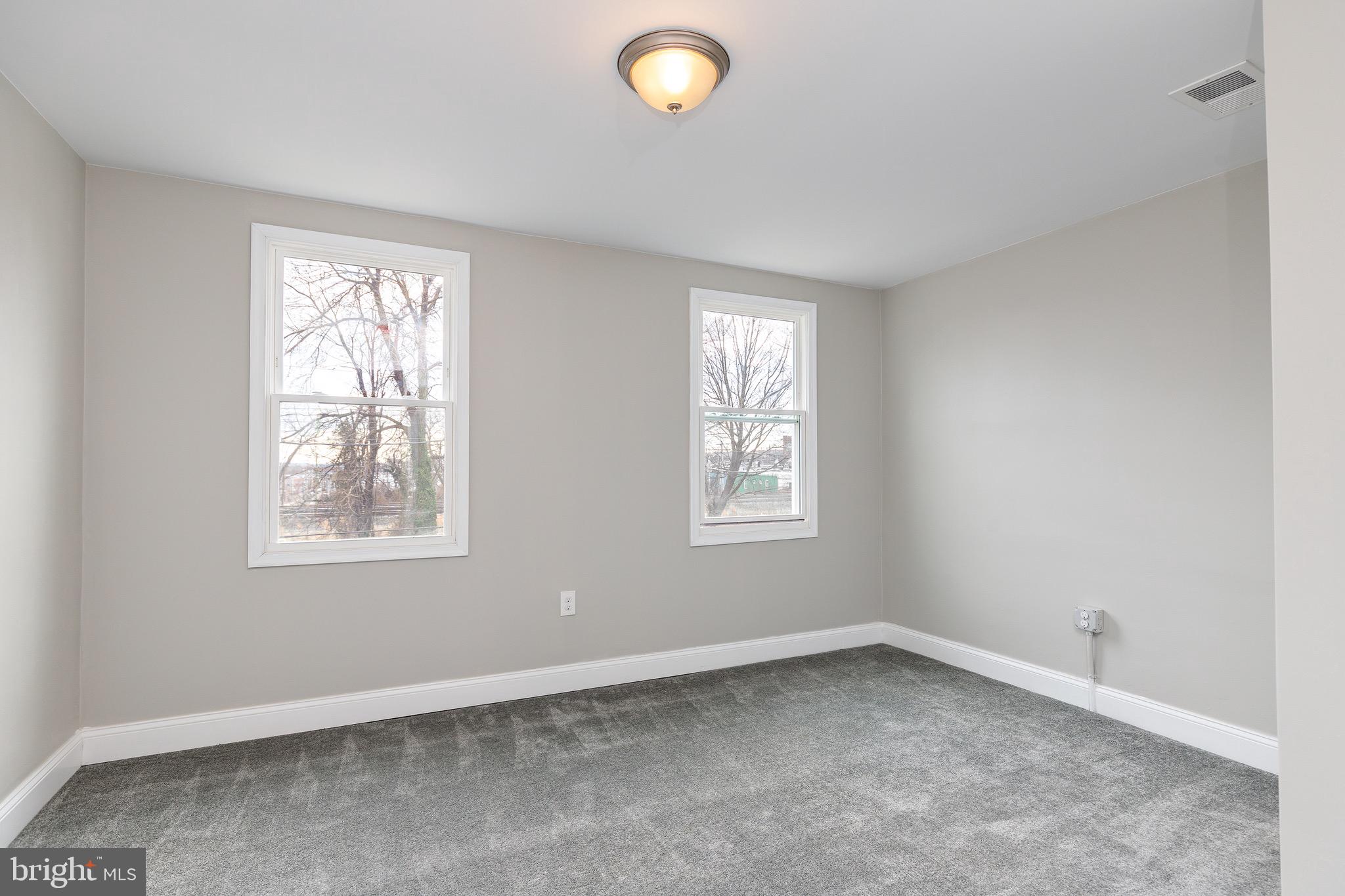 EAST BALTIMORE MIDWAY - Residential