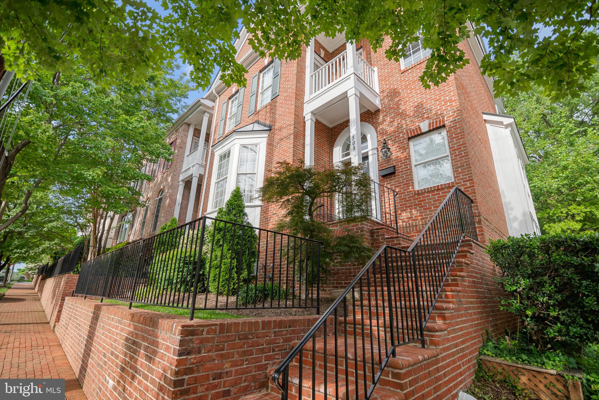 508 S FAYETTE STREET S