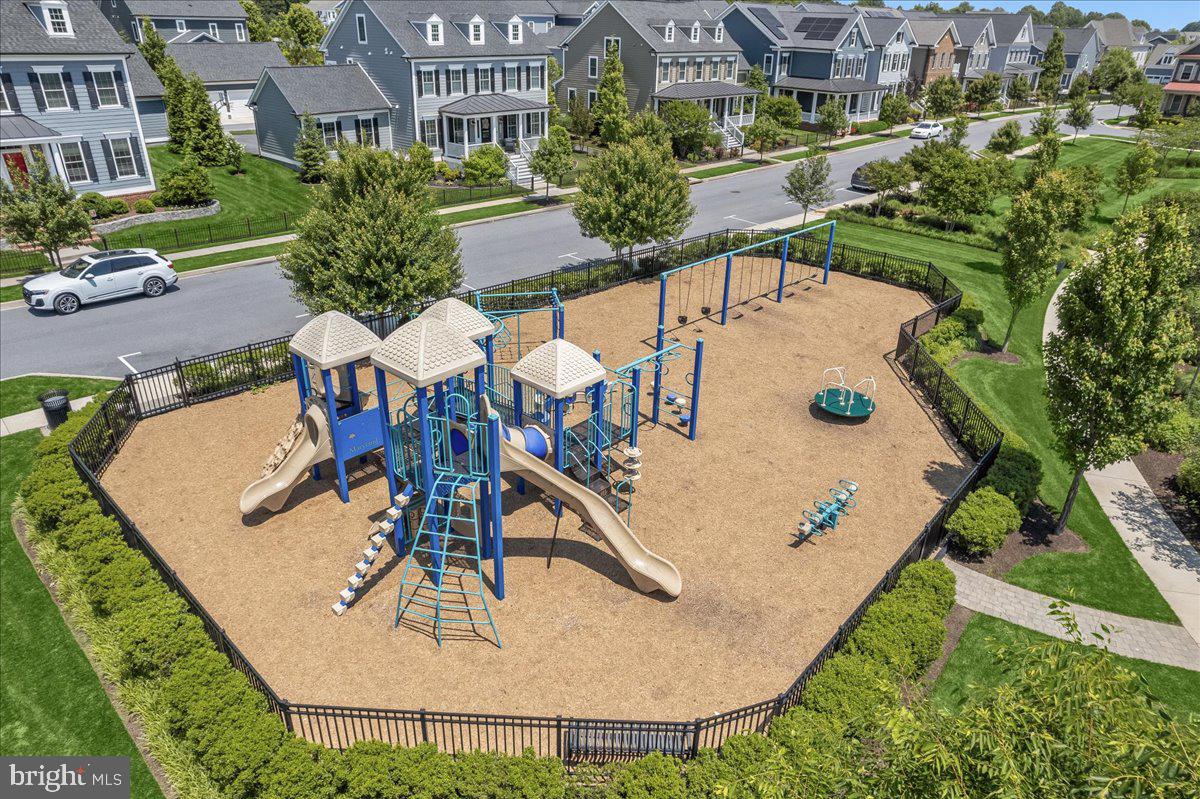 MAPLE LAWN - Residential Lease