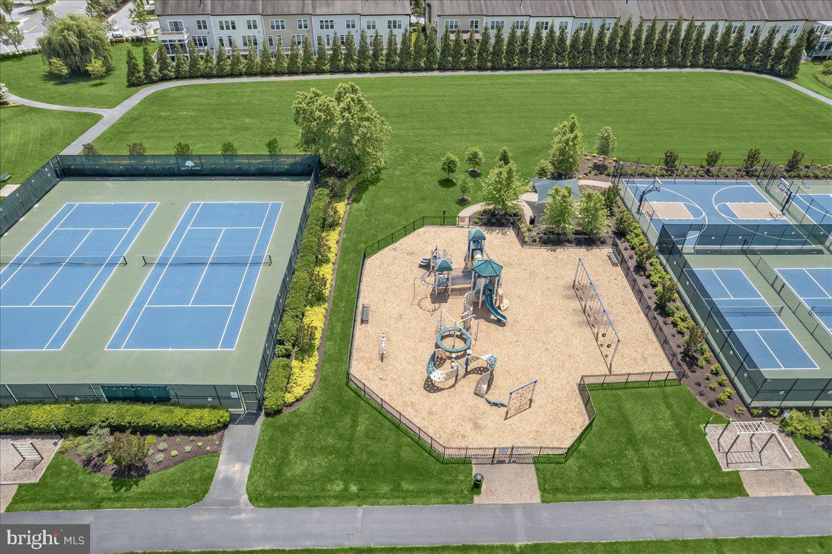 MAPLE LAWN - Residential Lease