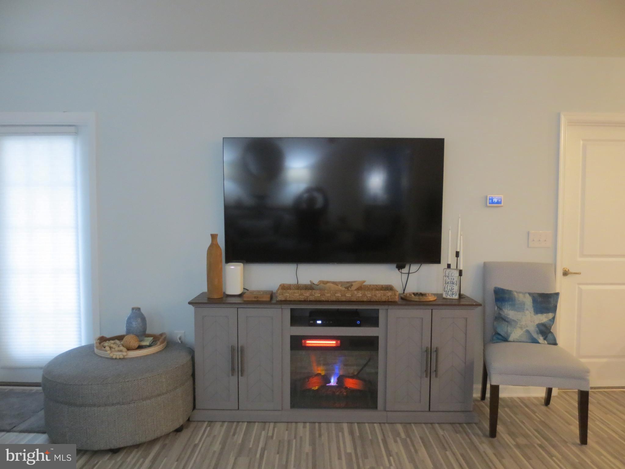 24238 ZINFANDEL LANE R201