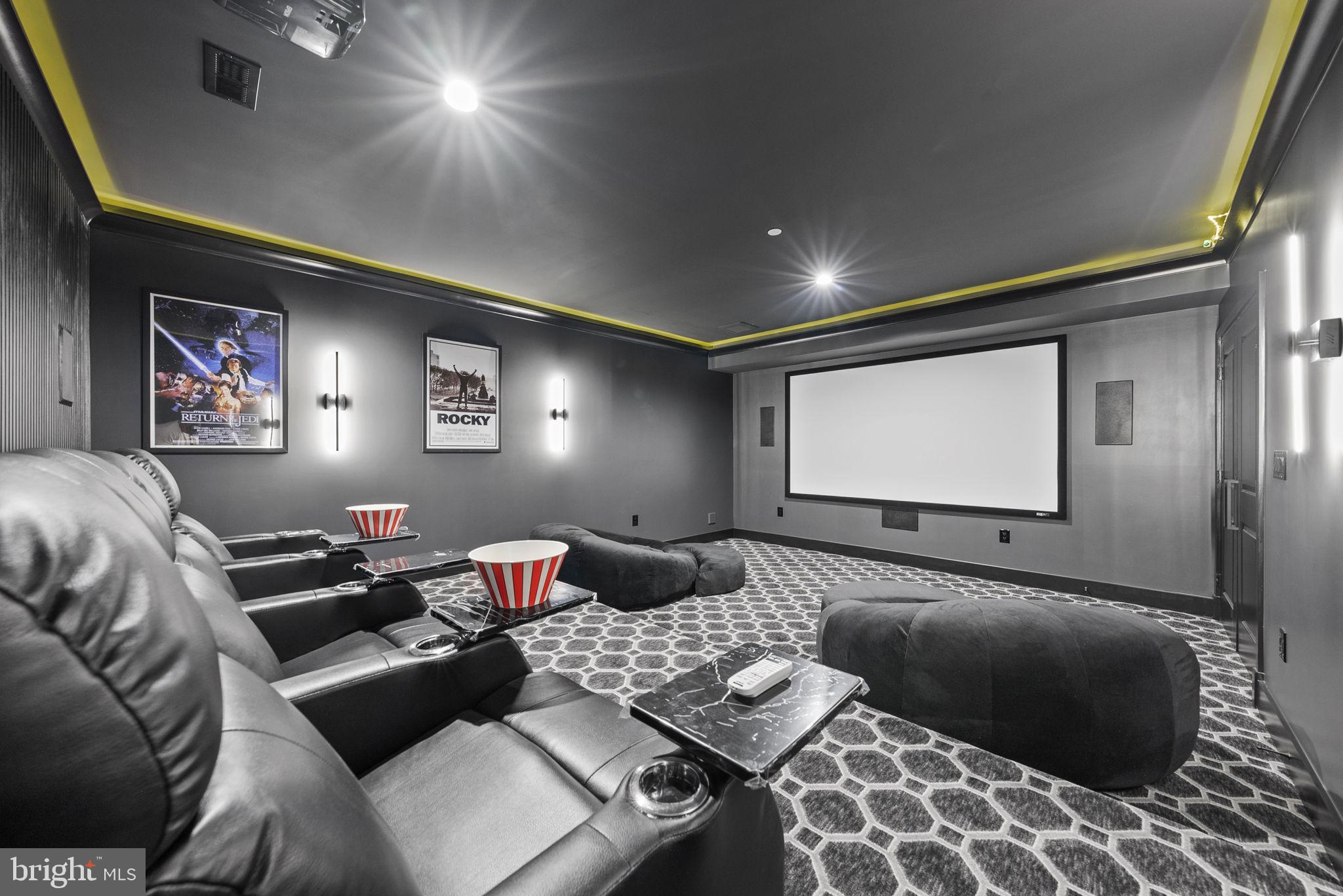 BURNING TREE VALLEY - Residential