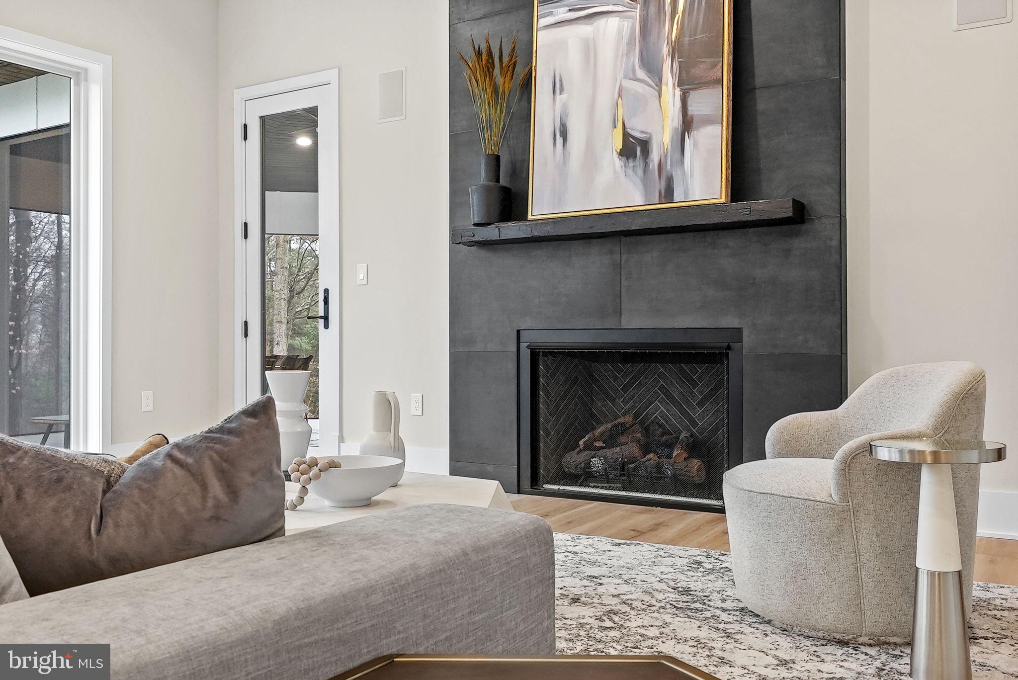 BURNING TREE VALLEY - Residential