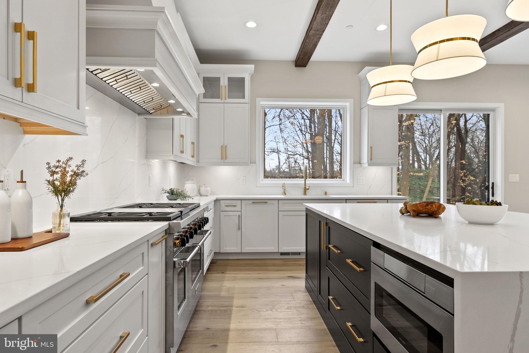 BURNING TREE VALLEY - Residential