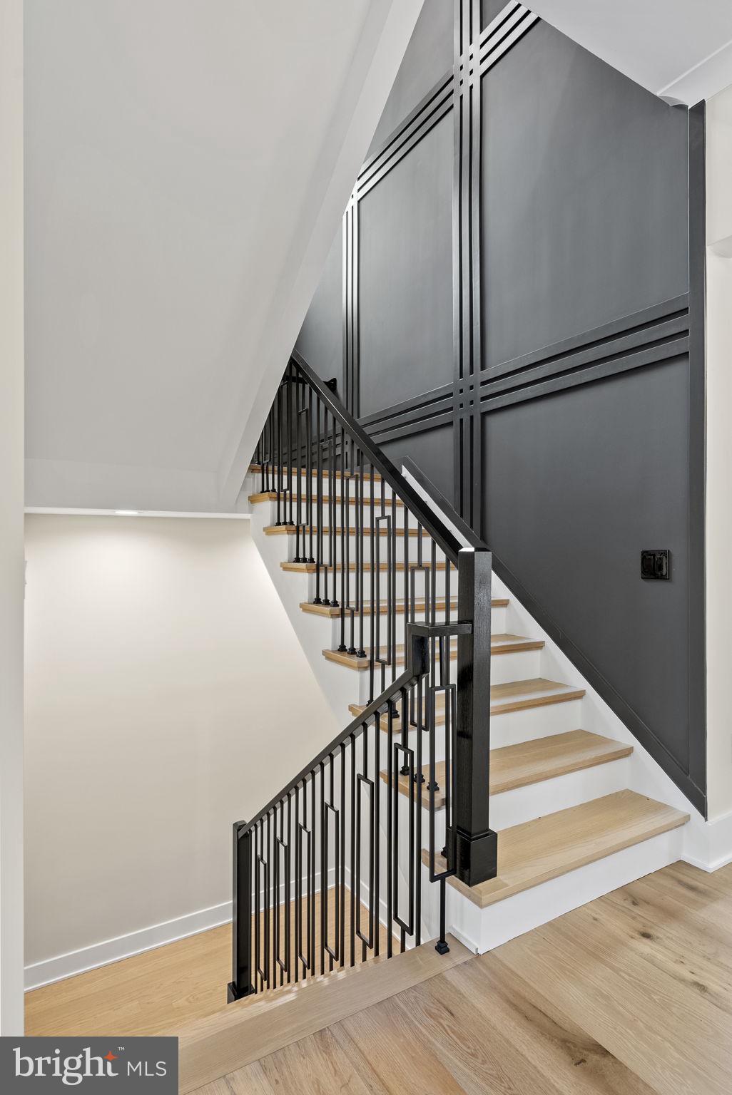 BURNING TREE VALLEY - Residential