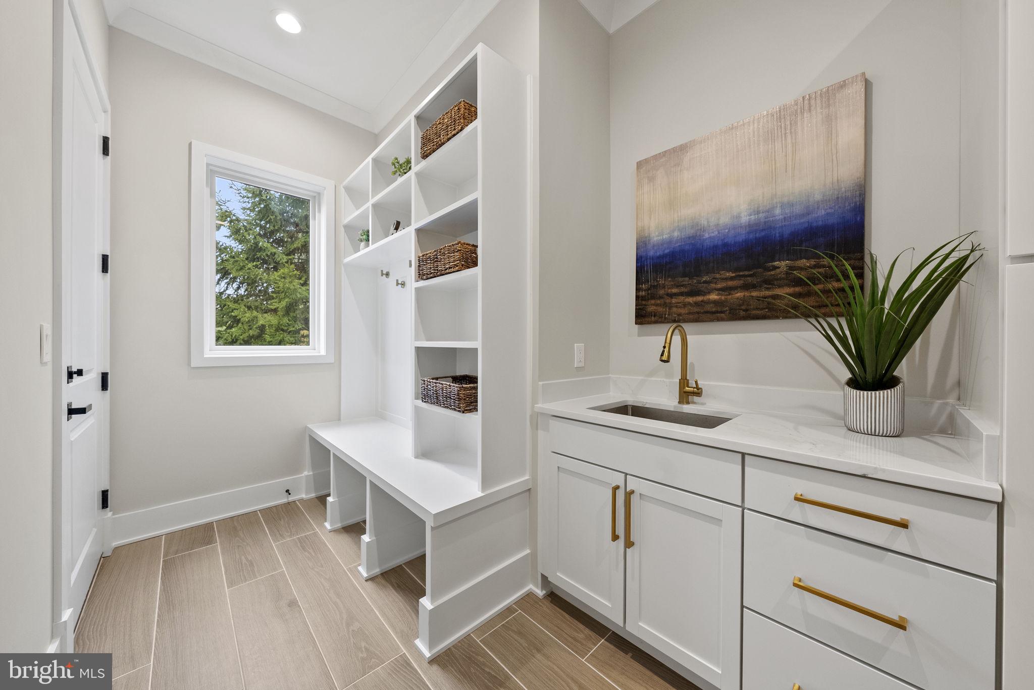 BURNING TREE VALLEY - Residential