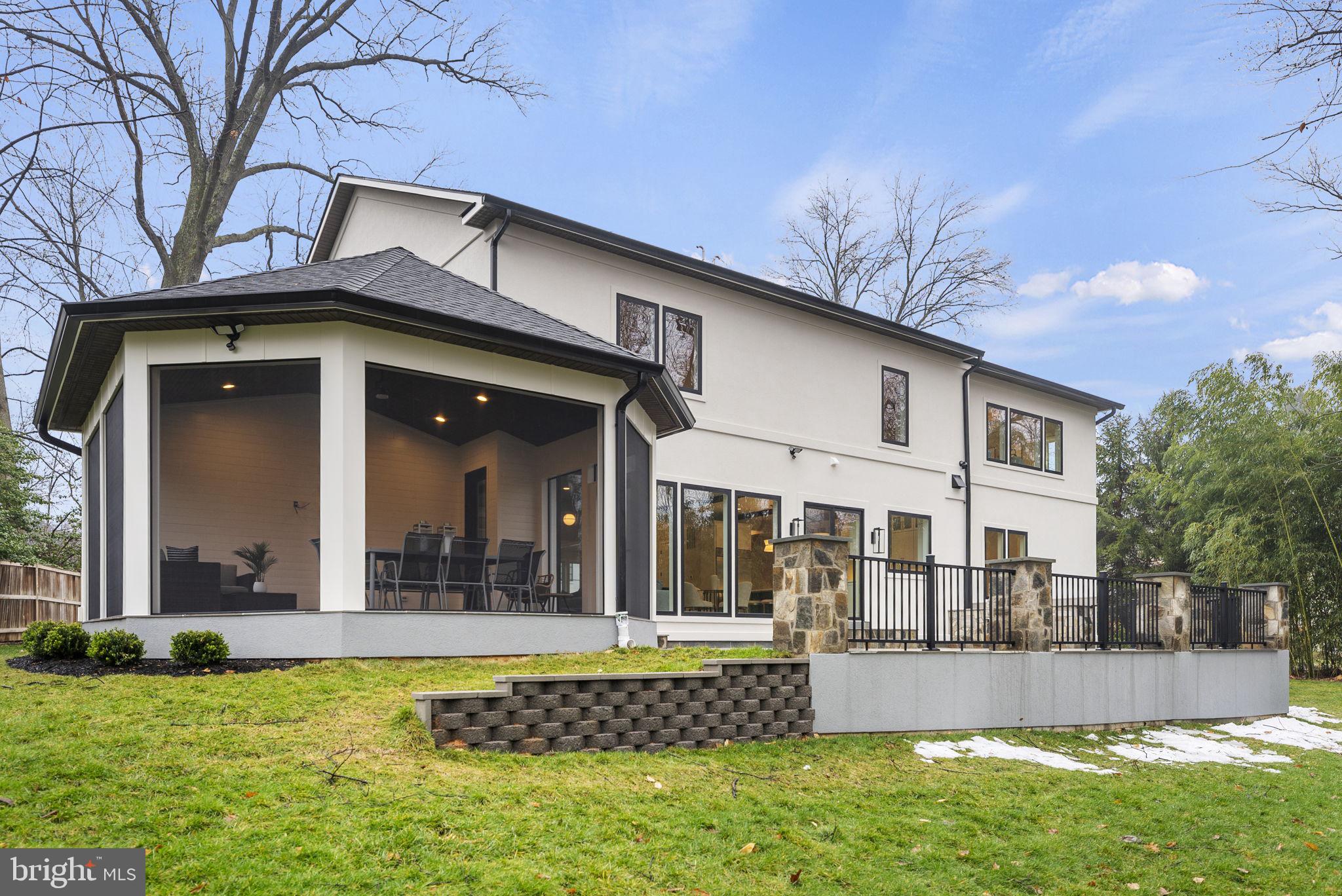 BURNING TREE VALLEY - Residential