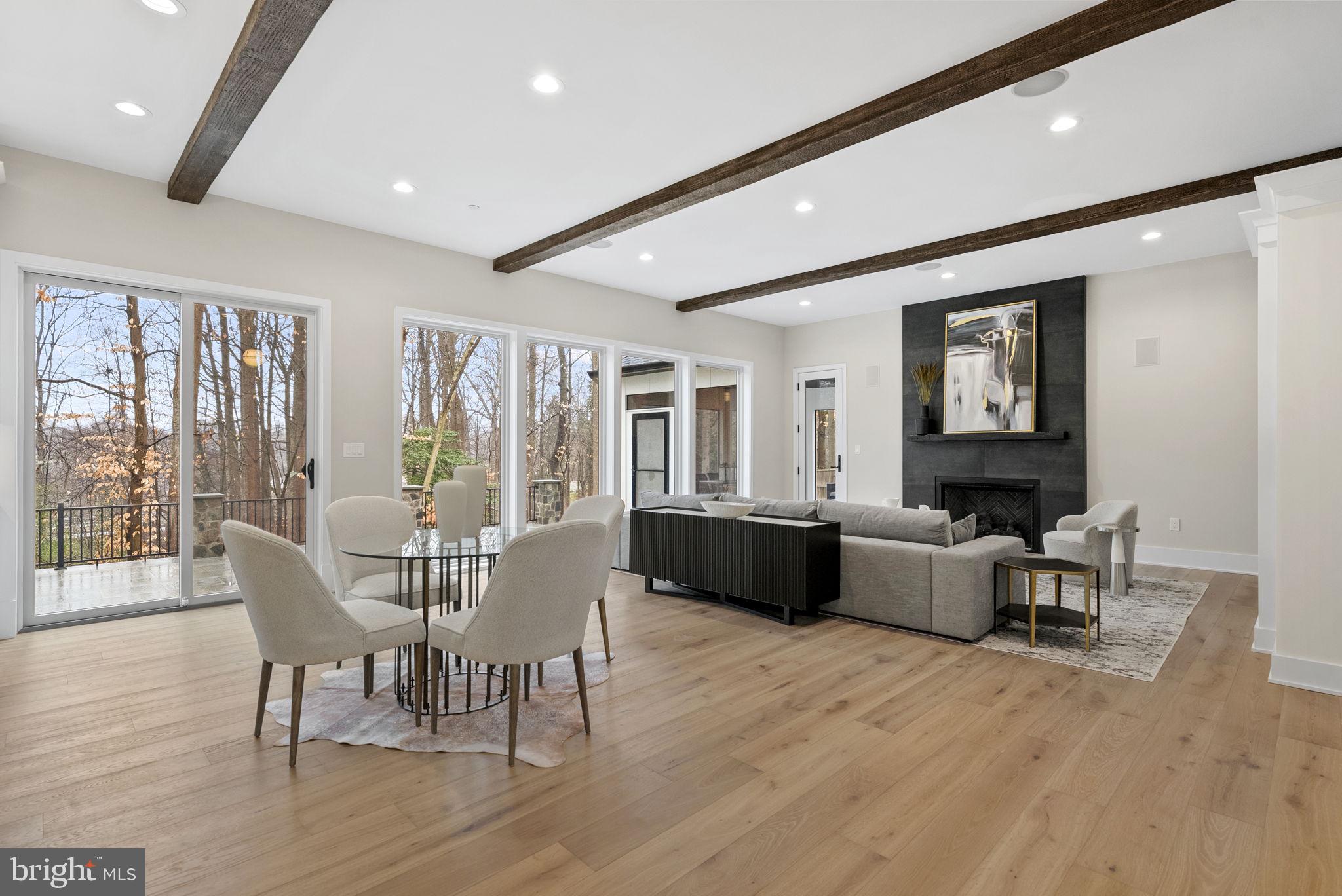 BURNING TREE VALLEY - Residential