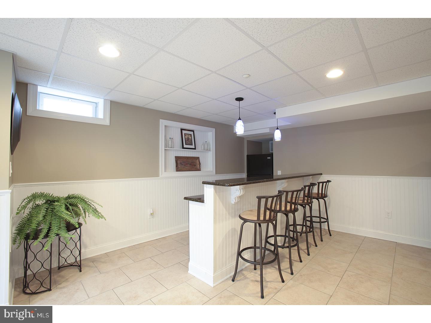 WINDSOR SQUARE - Residential