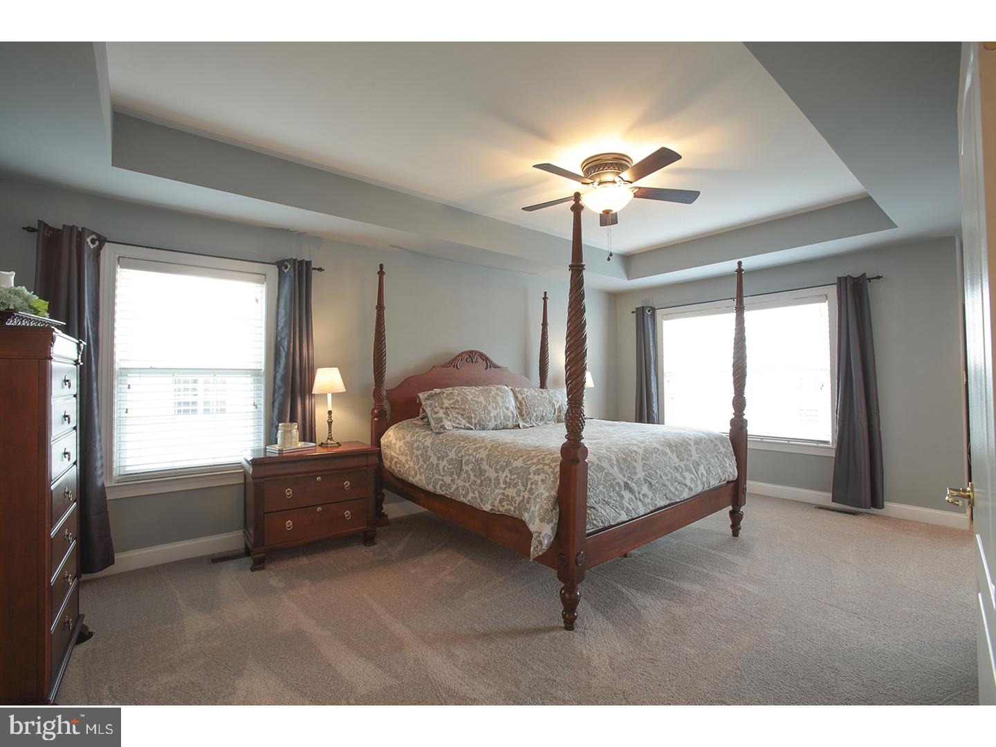 WINDSOR SQUARE - Residential