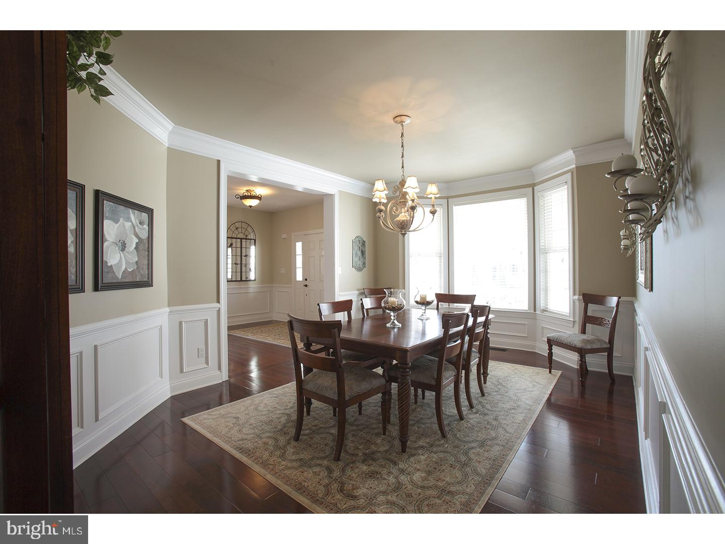 WINDSOR SQUARE - Residential