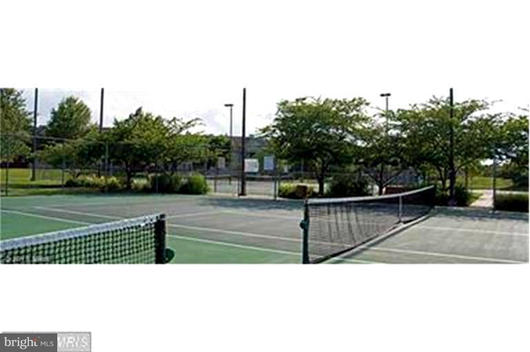 PINEY ORCHARD - Residential