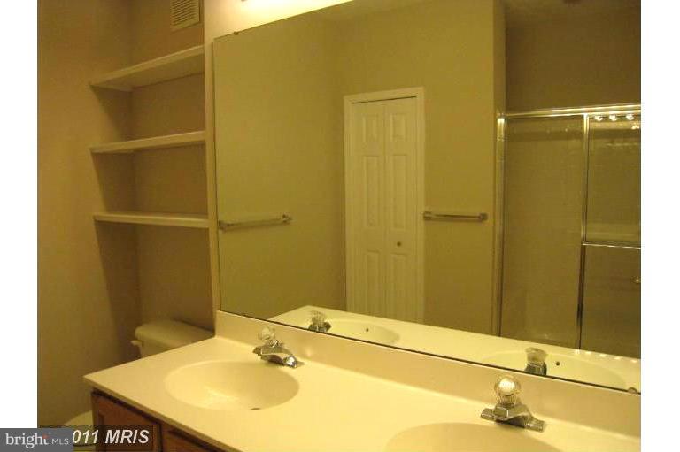 PINEY ORCHARD - Residential