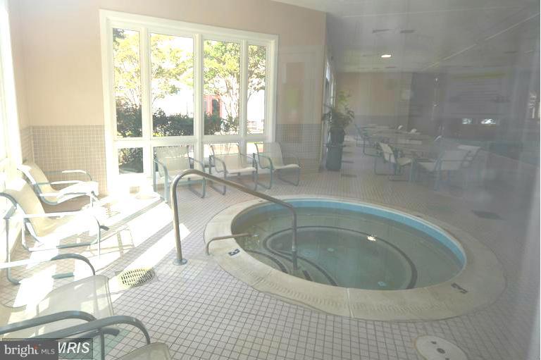 PINEY ORCHARD - Residential