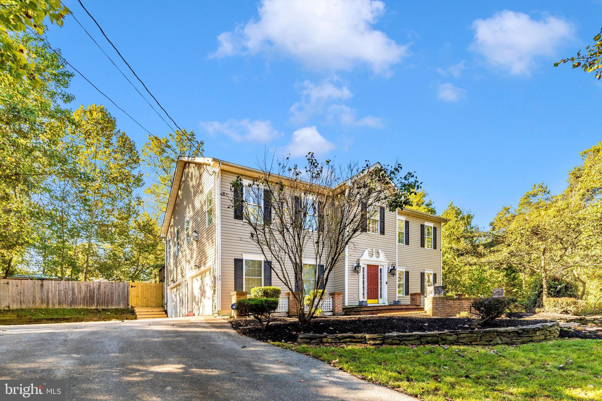 SHANNONDALE - Residential