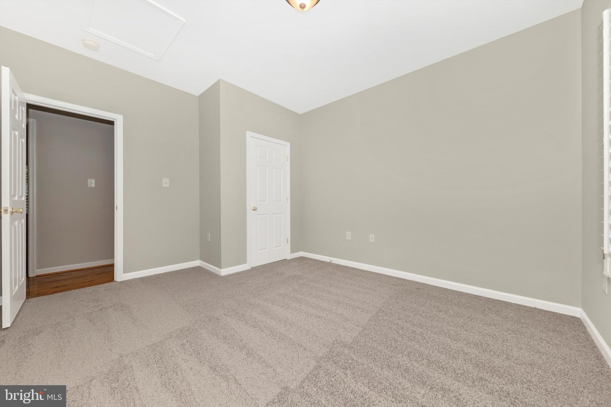 SHANNONDALE - Residential