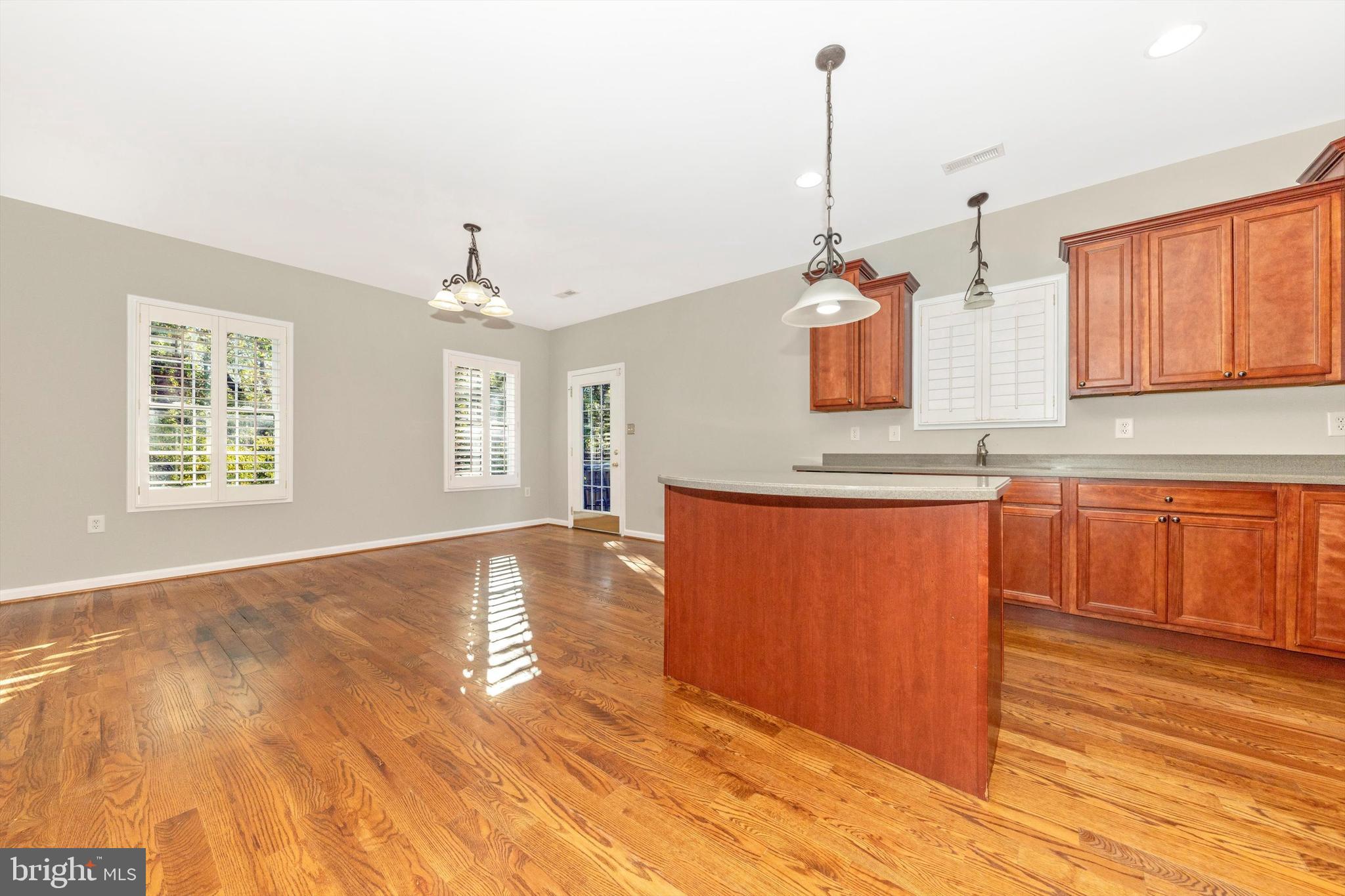 SHANNONDALE - Residential