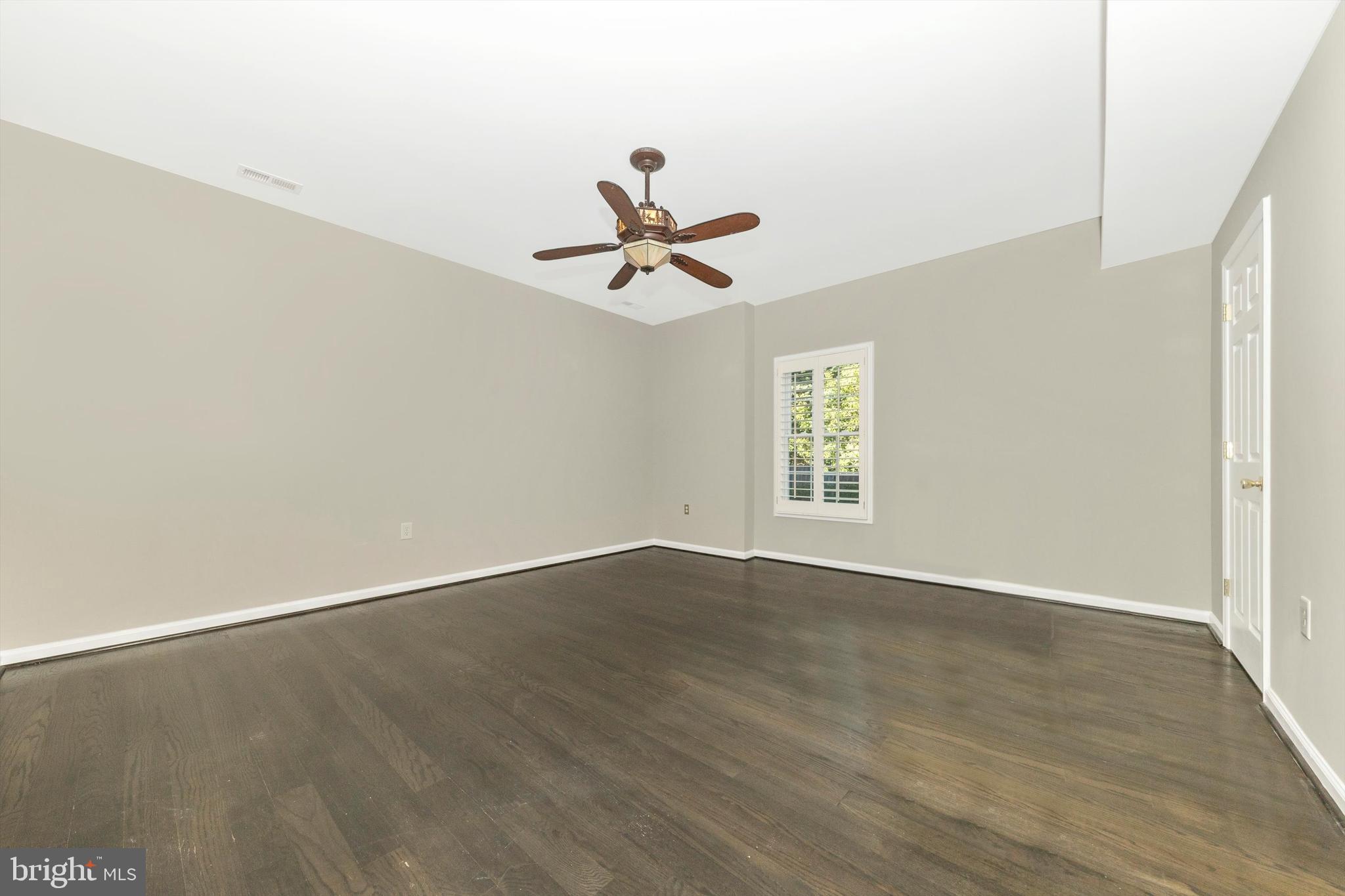 SHANNONDALE - Residential