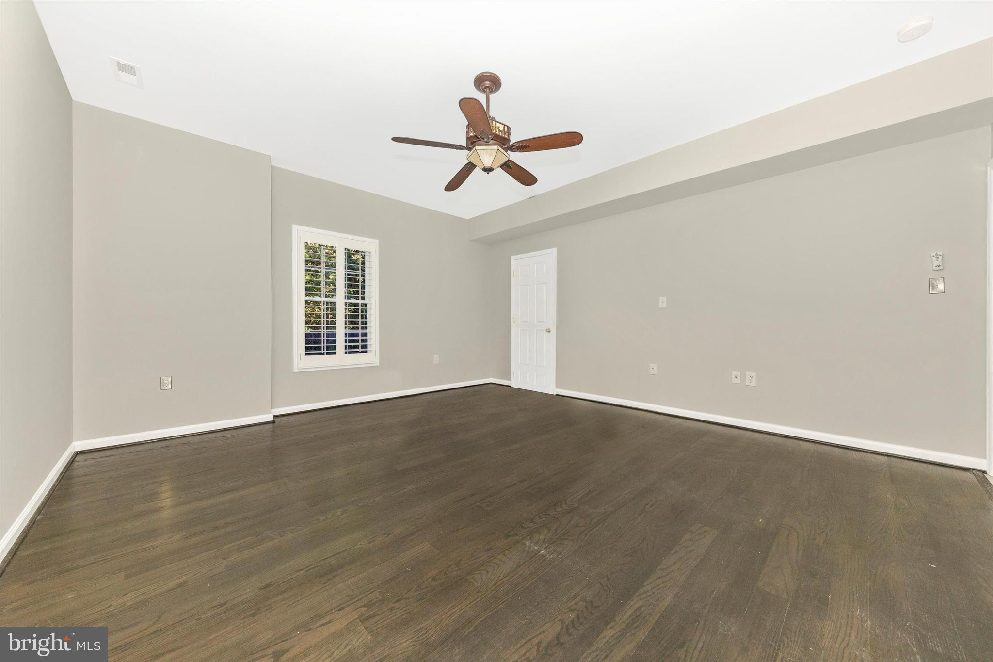 SHANNONDALE - Residential