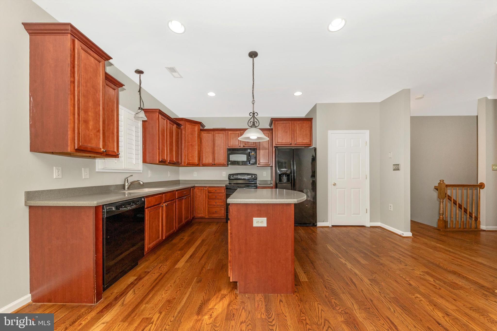 SHANNONDALE - Residential