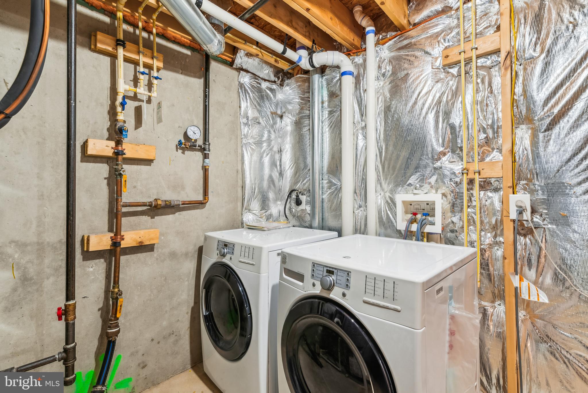 BONAVENTURE - Residential Lease