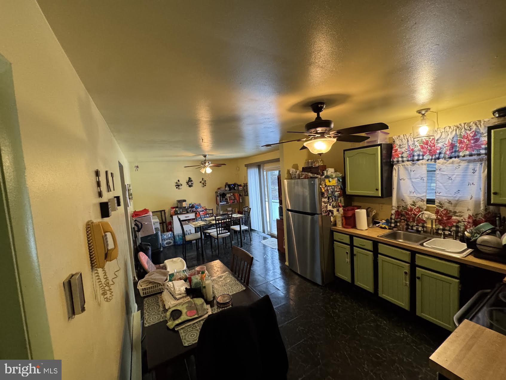 605 RED FEATHER TRAIL