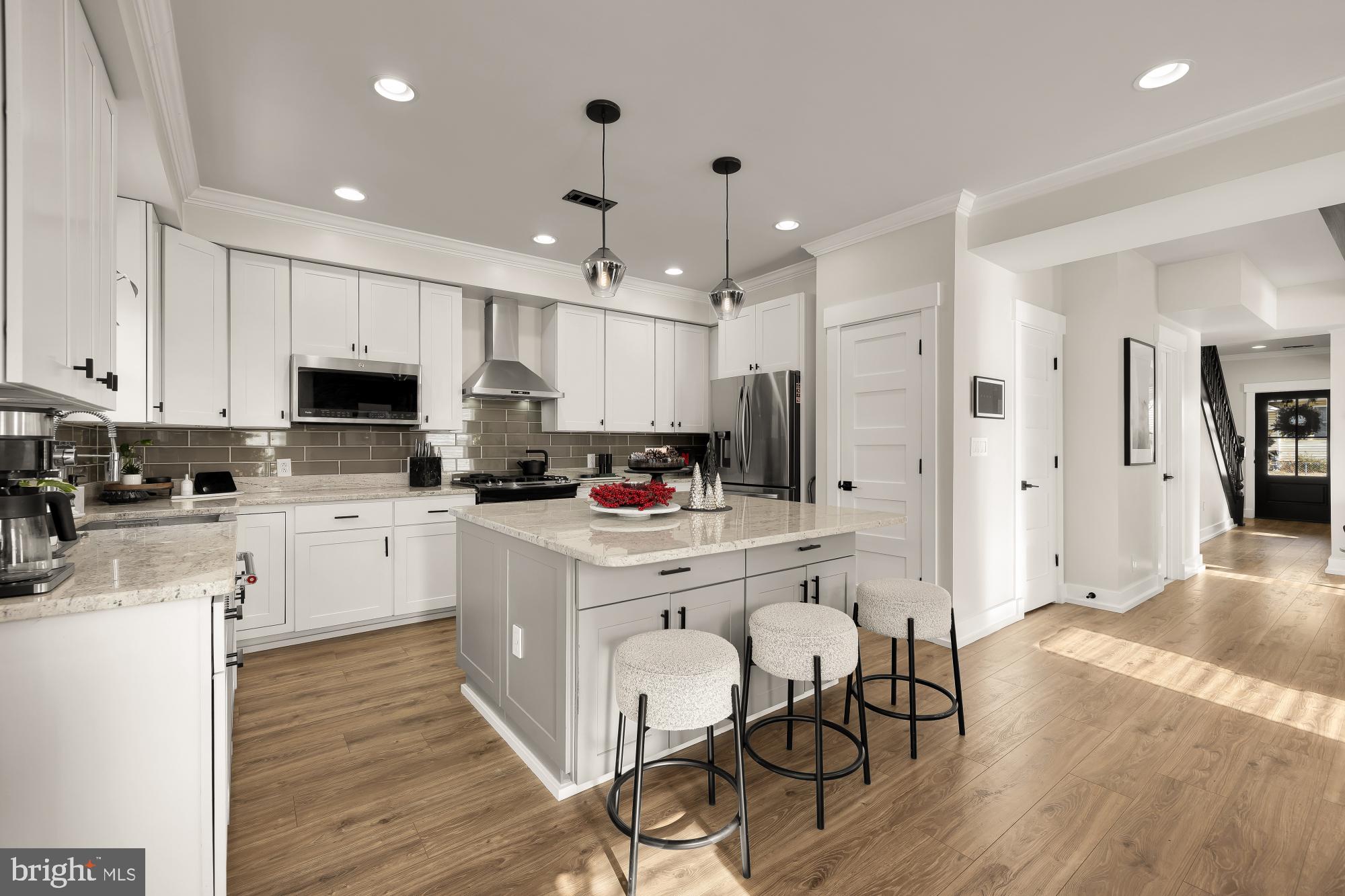 MOUNT RAINIER - Residential