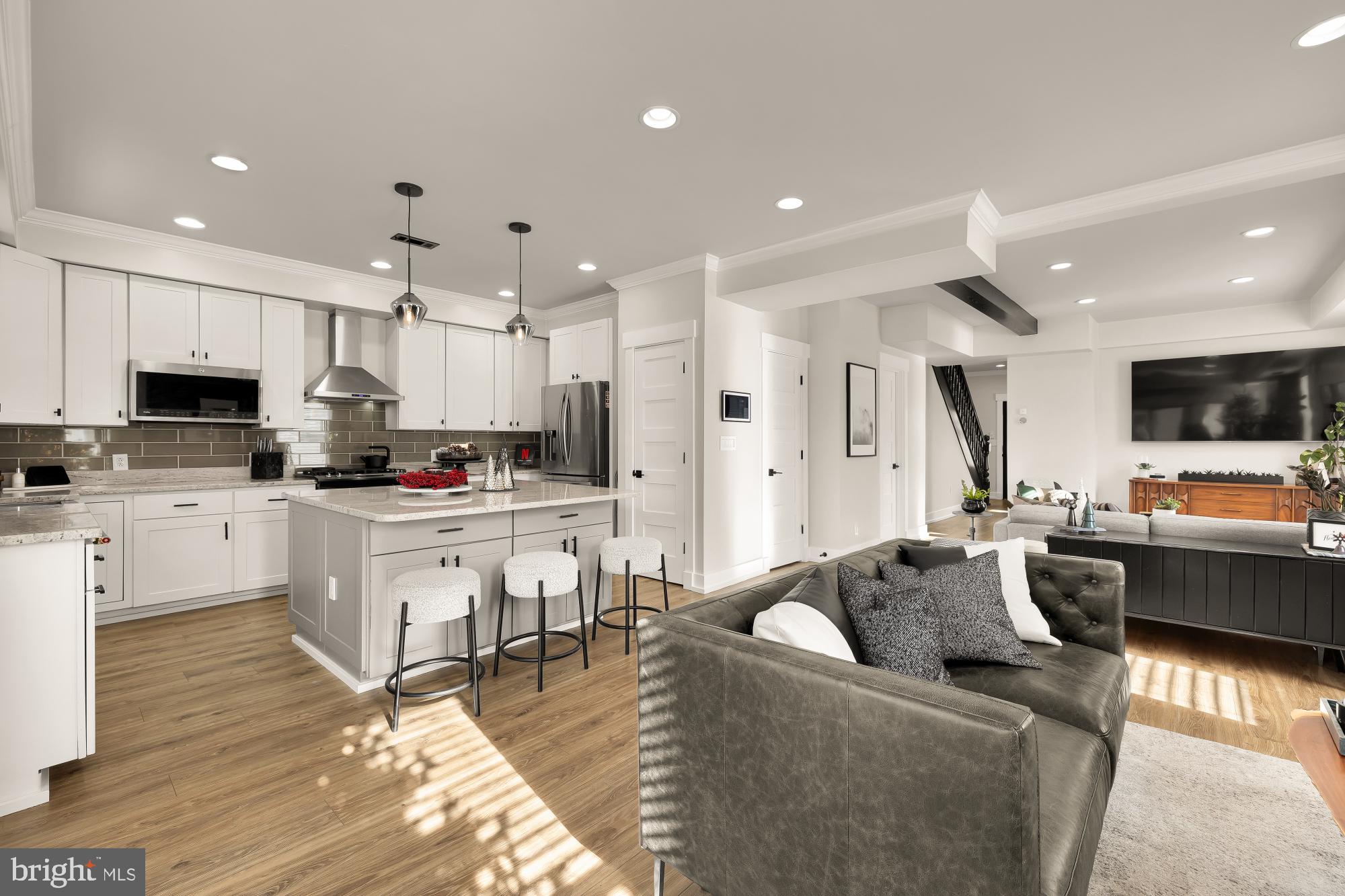 MOUNT RAINIER - Residential