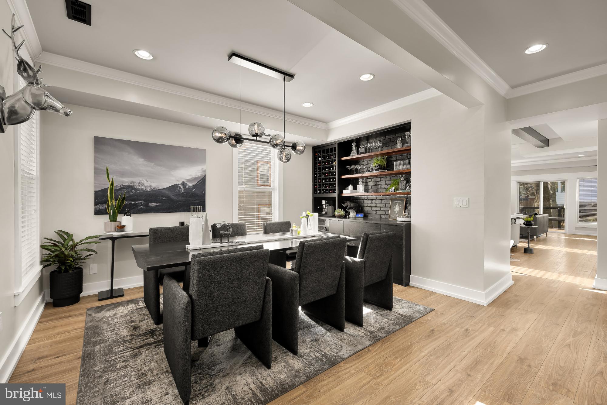 MOUNT RAINIER - Residential